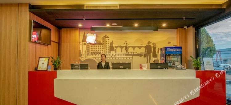 尚客优酒店(西华高铁站店)图片