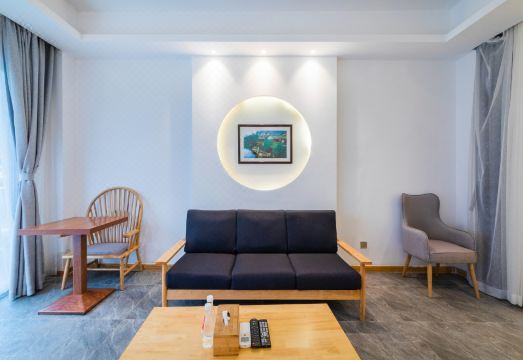 Hewan Hot Spring Hotel Hotel Overview