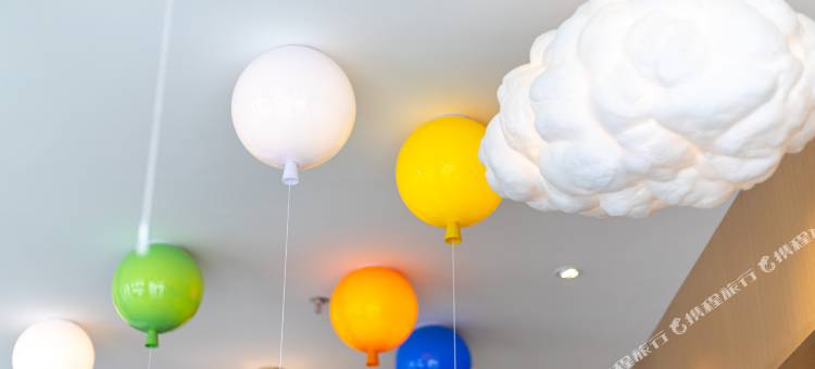 如家商旅酒店(扬州江都金鹰国际购物中心长江路店)图片