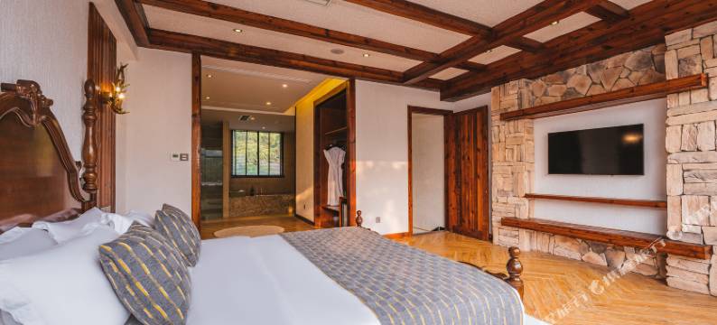 南京鹿鸣山居图片