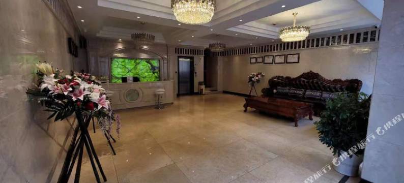 德格川藏大酒店图片