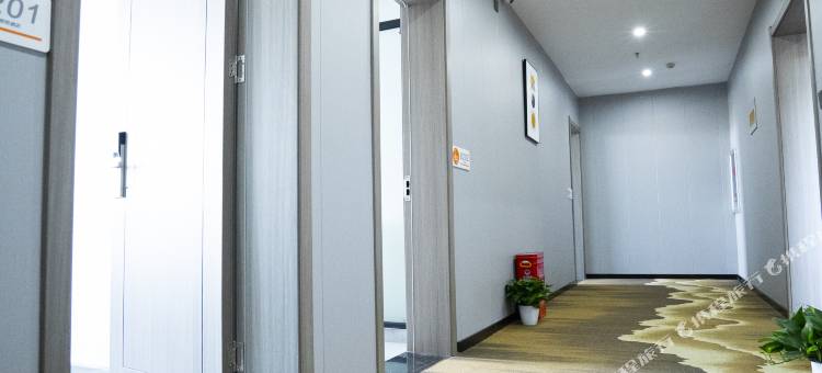 锐思特酒店(新安县洛新产业集聚区店)图片