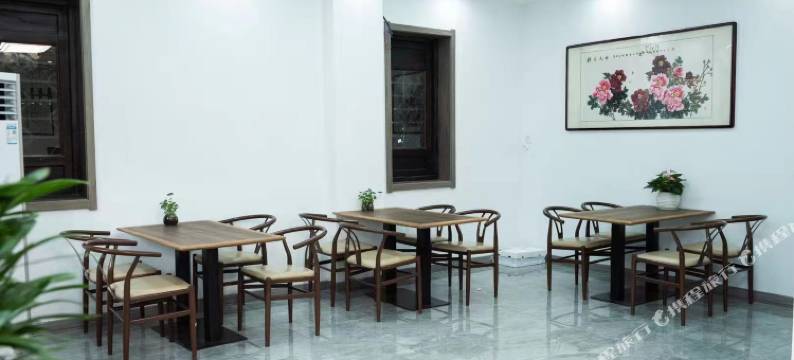 一江月·庭院湖景客栈(台儿庄古城风景区店)图片