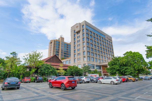 select room开业:2015龙海多棱温泉酒店位于中国花果之乡漳州市台商