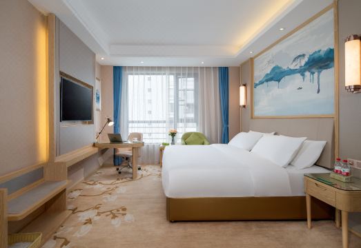 Vienna Hotel (Dali Erhai) Hotel Overview