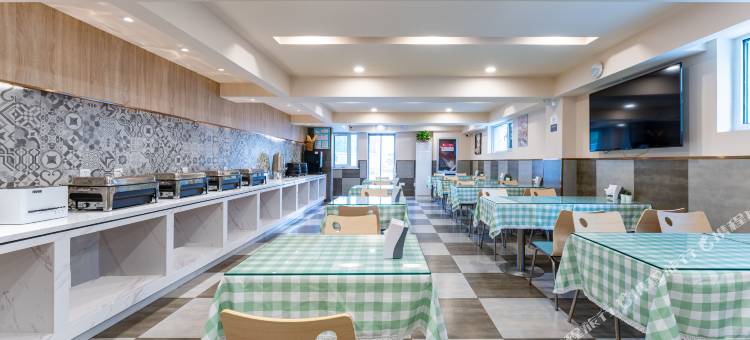 银座佳驿酒店(济南香山路凤城小镇店)图片