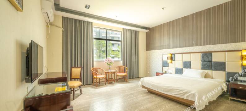 中山市酷曼精品酒店(中山温泉度假区店)图片