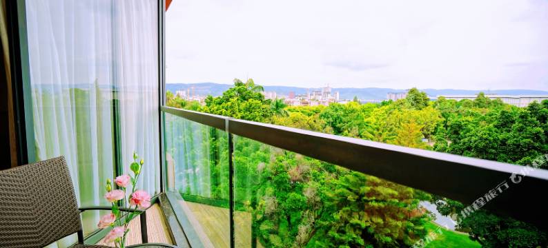 弥勒湖泉红烟宾馆图片