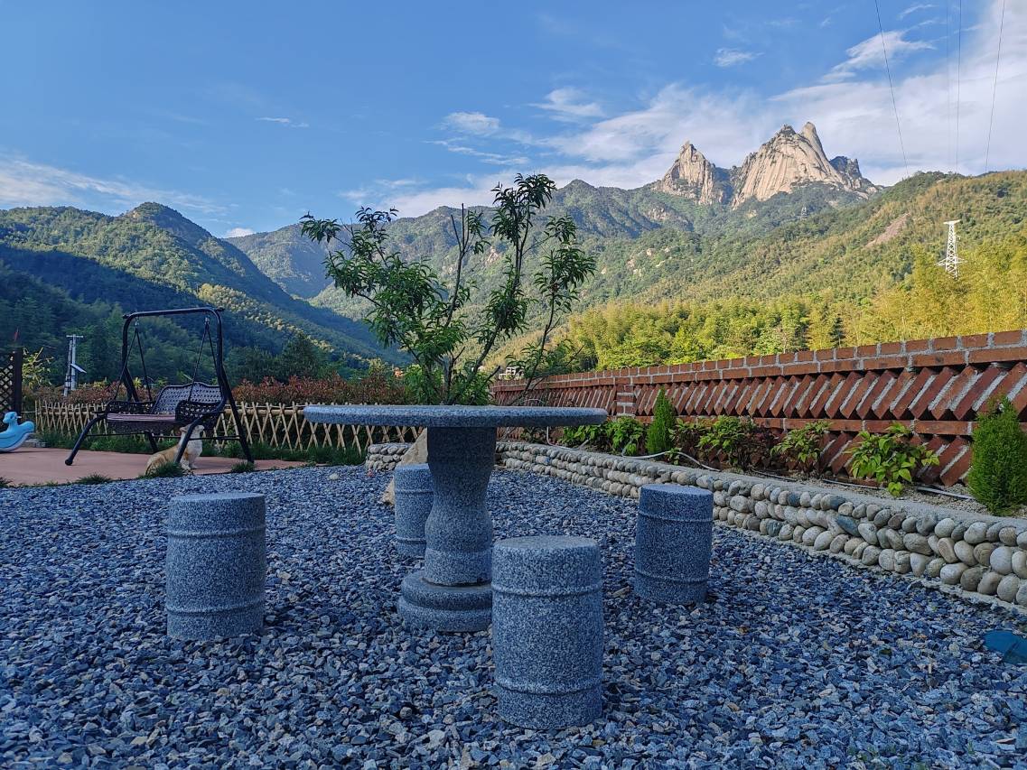 云山影民宿(天柱山景区店)图片