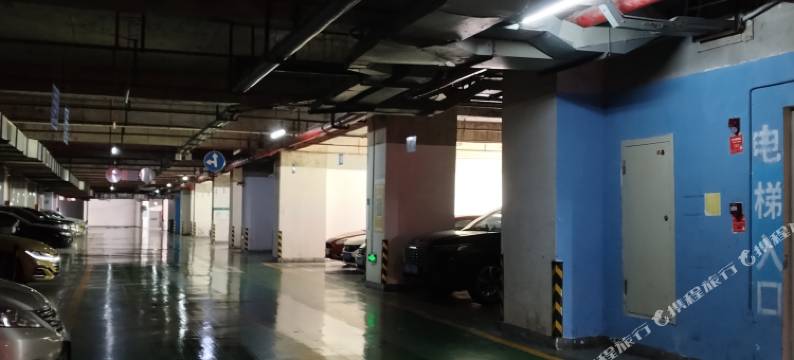 王卡卡公寓(贵阳云岩区未来方舟店)图片