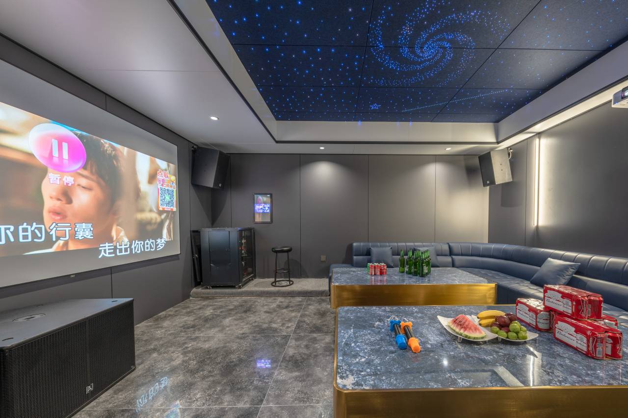 安吉山隐逸宿·Villa纯白设计师私汤温泉度假美宿(余村店)图片