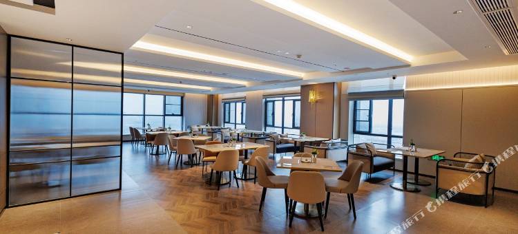 如家精选酒店(阿克苏解放北路机场店)图片