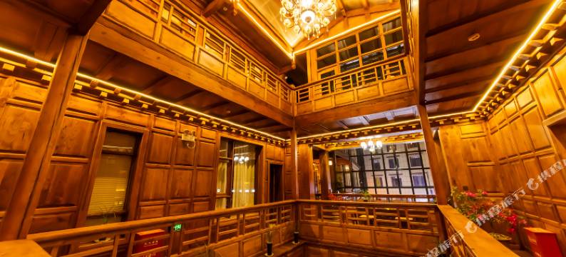 雪域SnowyRegion·小土司藏式轻奢民宿 (香格里拉独克宗古城店)图片