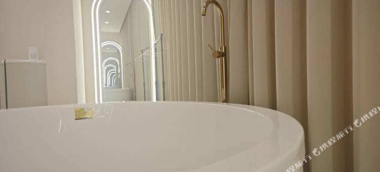 颜妍IView·设计感畅享轻奢宿(集宁一中榆树湾校店)图片