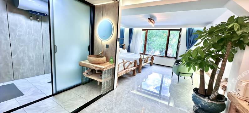 松塔客栈(升辉市场店)图片