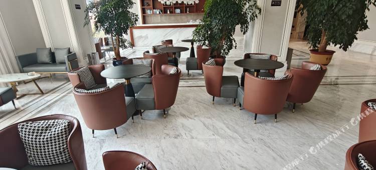 维也纳酒店(广州白云机场钟落潭竹料地铁站店)图片