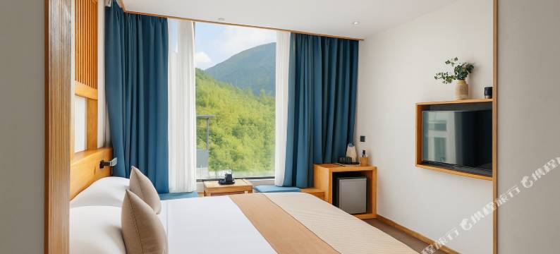 山风·岚岚丨TheBeautyofTheEast设计民宿(黄山南大门翡翠谷店)图片