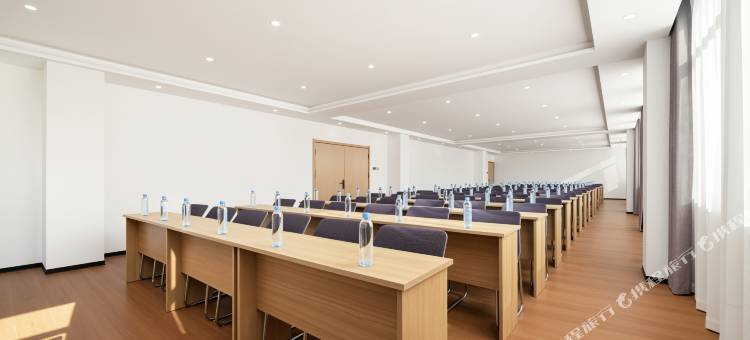 格林东方酒店(威海高铁站韩乐坊店)图片