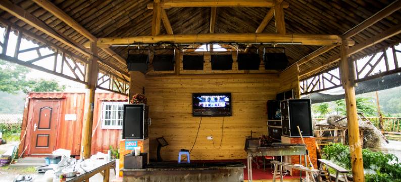 象山溪上山隐民宿图片