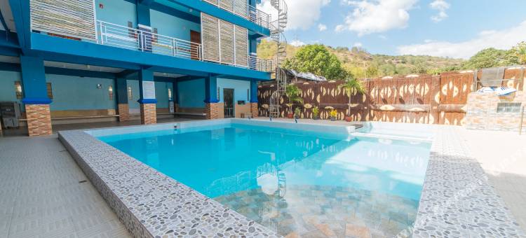 红多兹高级酒店@奥隆阿波市卡萨吉尔达度假村(RedDoorz Premium @ Casa Ghilda Resort Olongapo City)图片