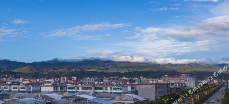 柏恋氧吧主题酒店(独克宗古城店)图片