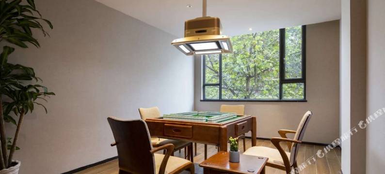 悦然·嘉酒店(乐山高铁站世豪广场店)图片