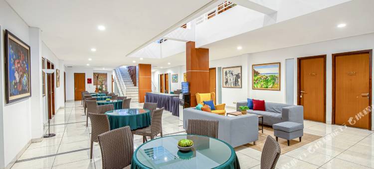 日惹卡兰德拉桑斯高级酒店(Sans Hotel Prime Cailendra Yogyakarta by RedDoorz)图片
