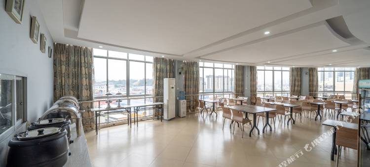 欧艺大酒店(南宁安吉万达安吉客运站地铁站店)图片