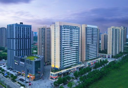 长沙高铁南站国际会展中心亚朵酒店外景图