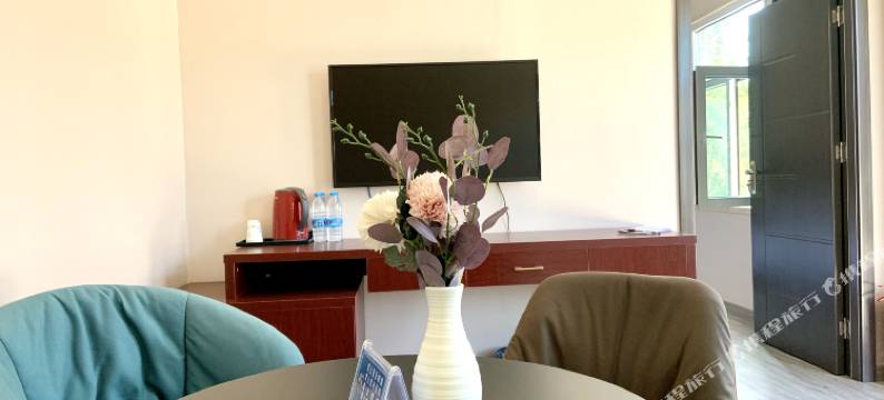 昆仑探险自驾游酒店(茫崖市店)图片