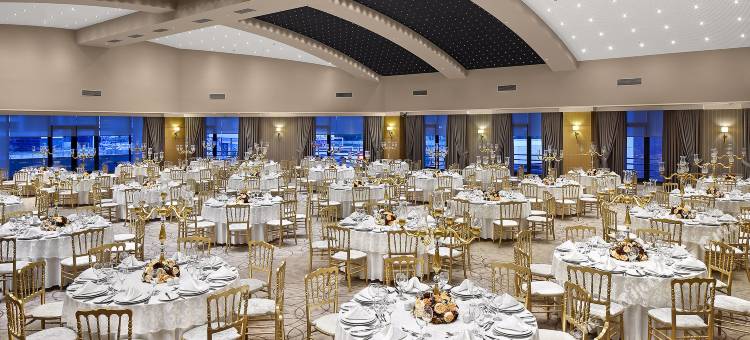 埃斯基谢希尔温德姆华美达广场酒店(Ramada Plaza by Wyndham Eskisehir)图片