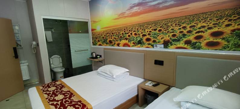 南京苏友宾馆(马群地铁站店)图片