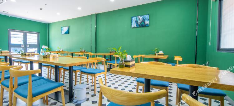 爱琴海艺术酒店(潮州人民广场财富中心店)图片