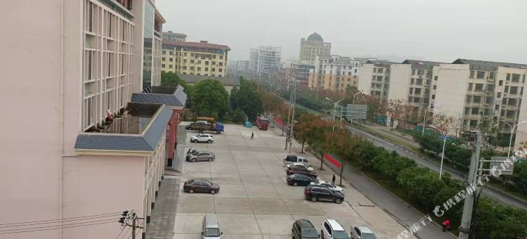 石首聚信悦途酒店(东方大道店)图片