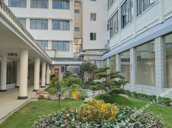 肇庆湖滨大酒店