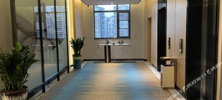 鄂州兰兹酒店(葛洪大道开发区广场店)图片