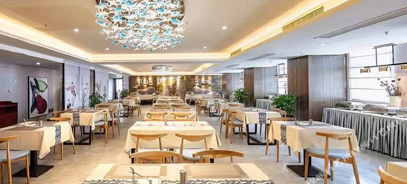 西岛酒店(金开爱琴海购物广场店)图片
