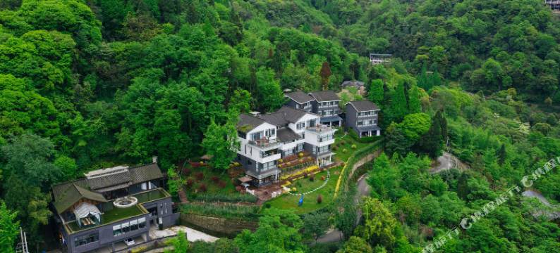 青城山十里山境私汤温泉度假酒店(都江堰店)图片