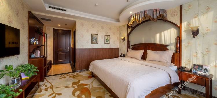 德惠怡美小镇假日酒店(住邦城市广场店)图片