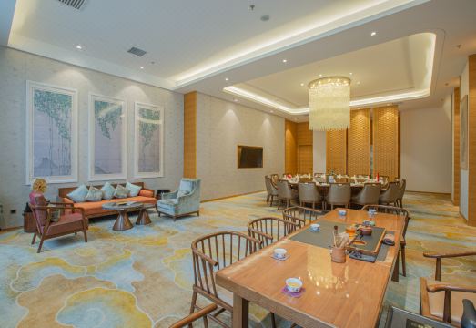 Juny Oriental Hotel BeijingHotel Overview