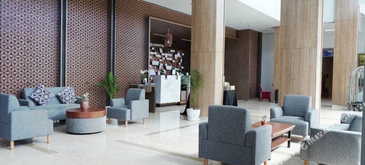 BiglandOtel Sentul - 套房和会议中心(BiglandOtel Sentul - Suites and Convention)图片