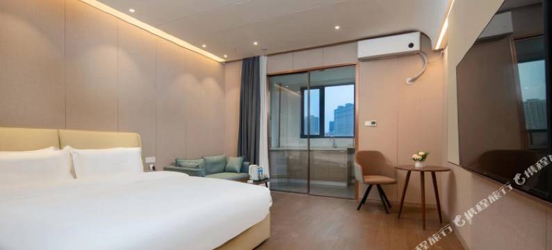 颐岚设计艺术民宿(西安文理学院万达广场店)图片