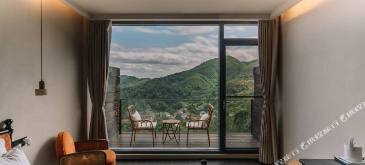 村头芳 · 正好小筑图片