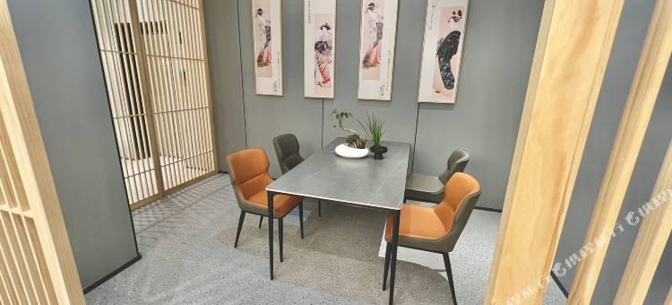 鹿岛鹿角日式榻榻米酒店(桐庐中心广场店)图片