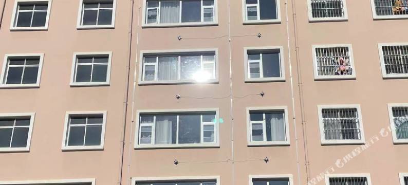 与木居民宿(昭通锦海建材家居城店)图片