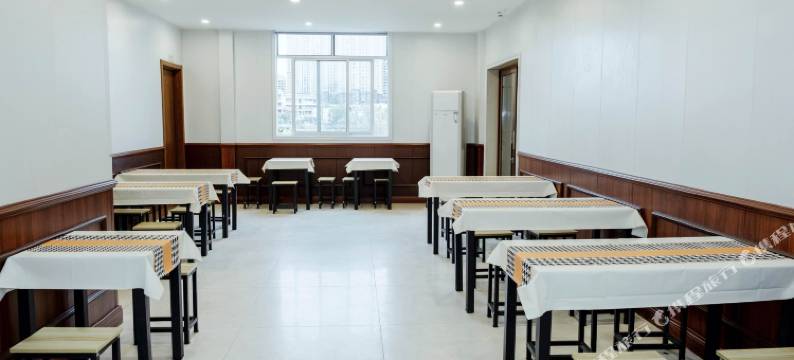 唯漫斯酒店(重庆清明上河坊店)图片