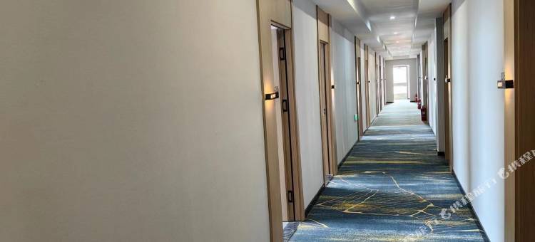 贝壳酒店(青岛城阳第三高级中学店)图片