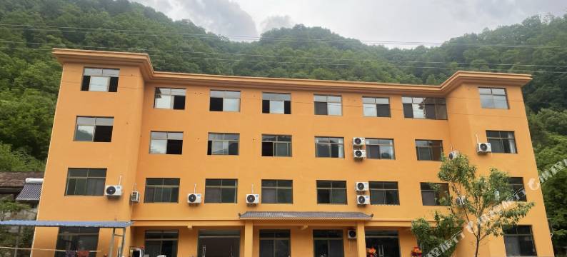 佛坪遇见归宿民宿图片