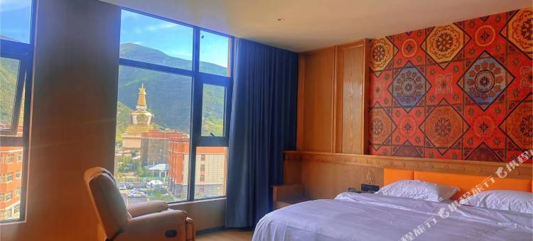 班玛香巴酒店图片