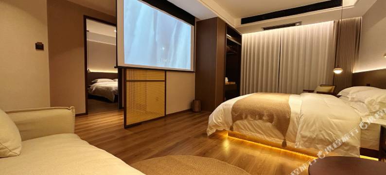 江畔梵鑫别院民宿(恩施土司城店)图片